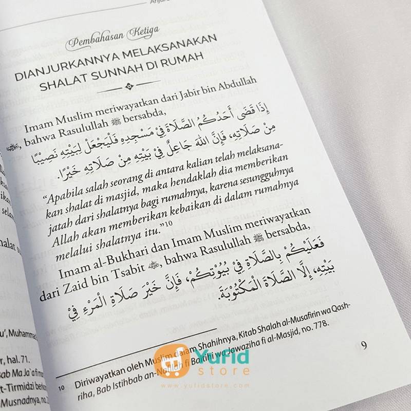 Buku Air Mata Di Ujung Malam (Pustaka Imam Bonjol) - Image 6