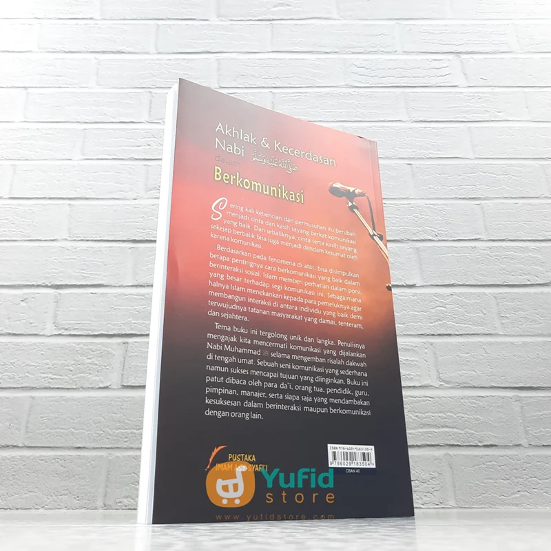 BUKU AKHLAK DAN KECERDASAN NABI DALAM BERKOMUNIKASI (PUSTAKA IMAM ASY-SYAFII) - Image 2