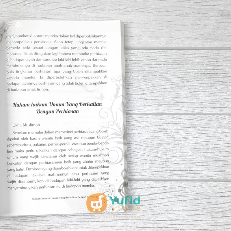 BUKU ETIKA BERHIAS WANITA MUSLIMAH (AT-TIBYAN)&nbsp; - Image 7