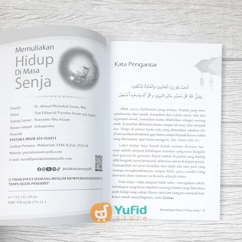 BUKU MEMULIAKAN HIDUP DI MASA SENJA (PUSTAKA IMAM ASY SYAFII) - Image 3