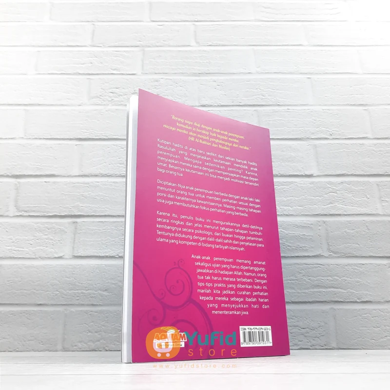 BUKU MENDIDIK ANAK PEREMPUAN DARI BUAIAN HINGGA PELAMINAN (AQWAM) - Image 2