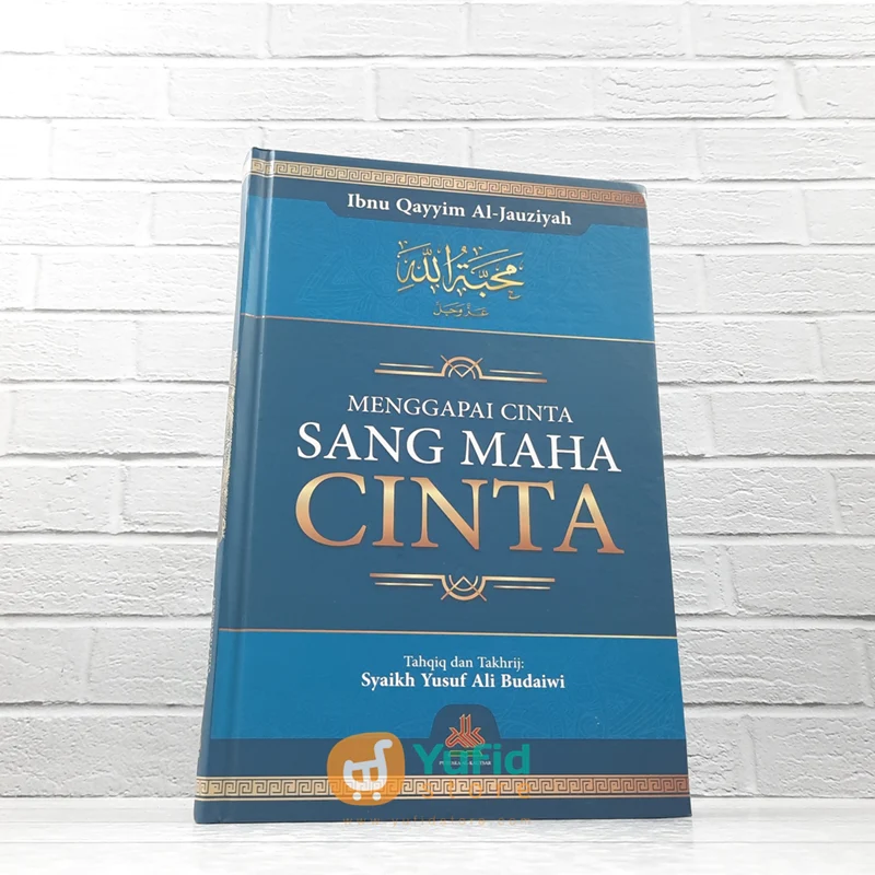 BUKU MENGGAPAI CINTA SANG MAHA CINTA (PUSTAKA AL KAUTSAR)