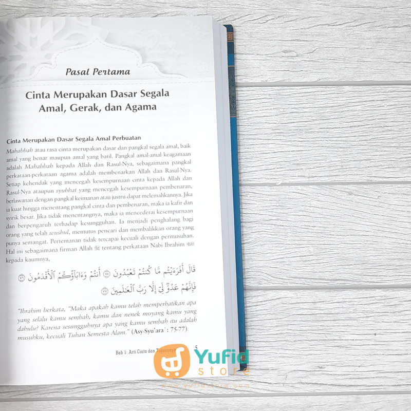 BUKU MENGGAPAI CINTA SANG MAHA CINTA (PUSTAKA AL KAUTSAR) - Image 8