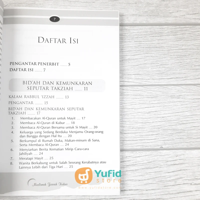 BUKU MUSLIMAH ZIARAH KUBUR BENARKAH DILARANG? (QIBLATUNA) - Image 4