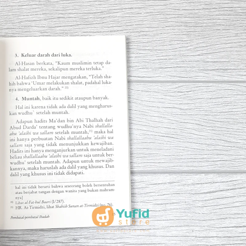 BUKU SAKU PEMBATAL-PEMBATAL DALAM MASALAH IBADAH (PUSTAKA IBNU UMAR) - Image 8