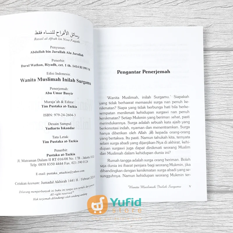 BUKU WANITA MUSLIMAH INILAH SURGAMU (PUSTAKA AT-TAZKIA) - Image 3