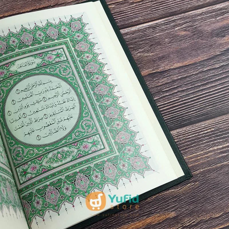 Mushaf Asli Madinah Ukuran A5 Cover Hijau Tua (Majma Malik Fahd) - Image 3