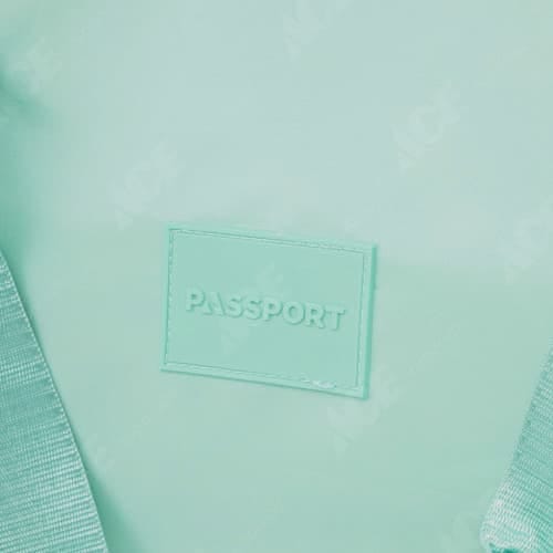 PASSPORT YU-JIN TOTE BAG GREEN - Image 6
