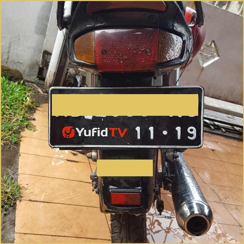 Sticker Yufid.TV Merah Hitam Panjang - Image 4
